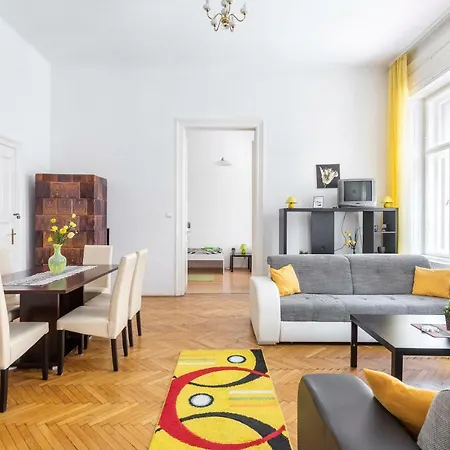Izabella 2 Apartment *