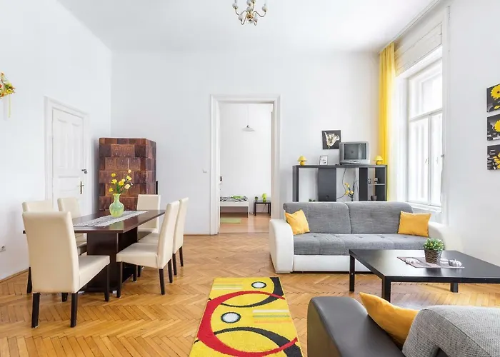 Friends & Family Apartman *