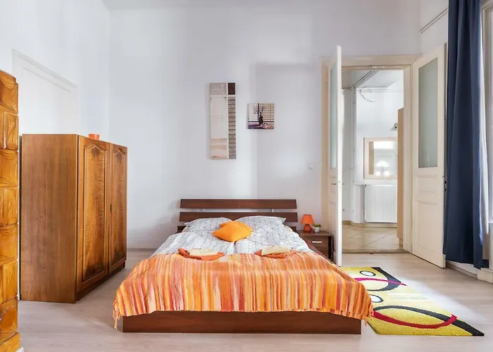 Friends & Family Apartman